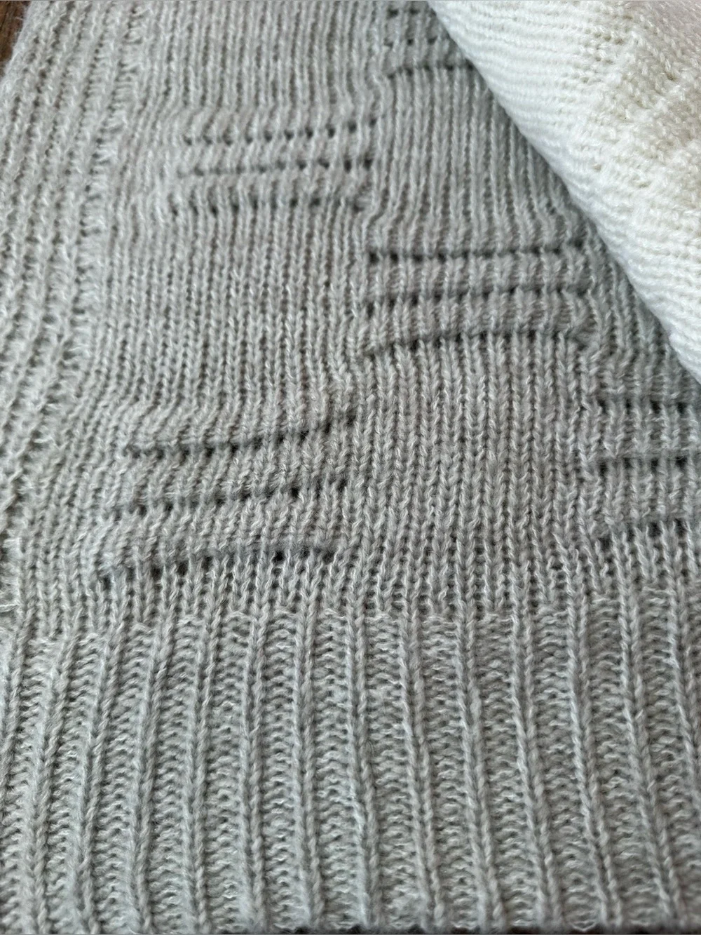UGG Light cream beige  Cable Knit Throw Blanket